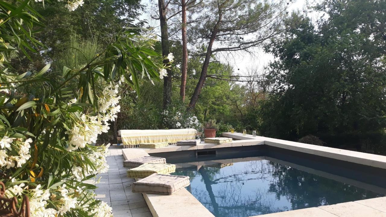 Le Mas Des Anges De Flo Hotell Aix-en-Provence Exteriör bild